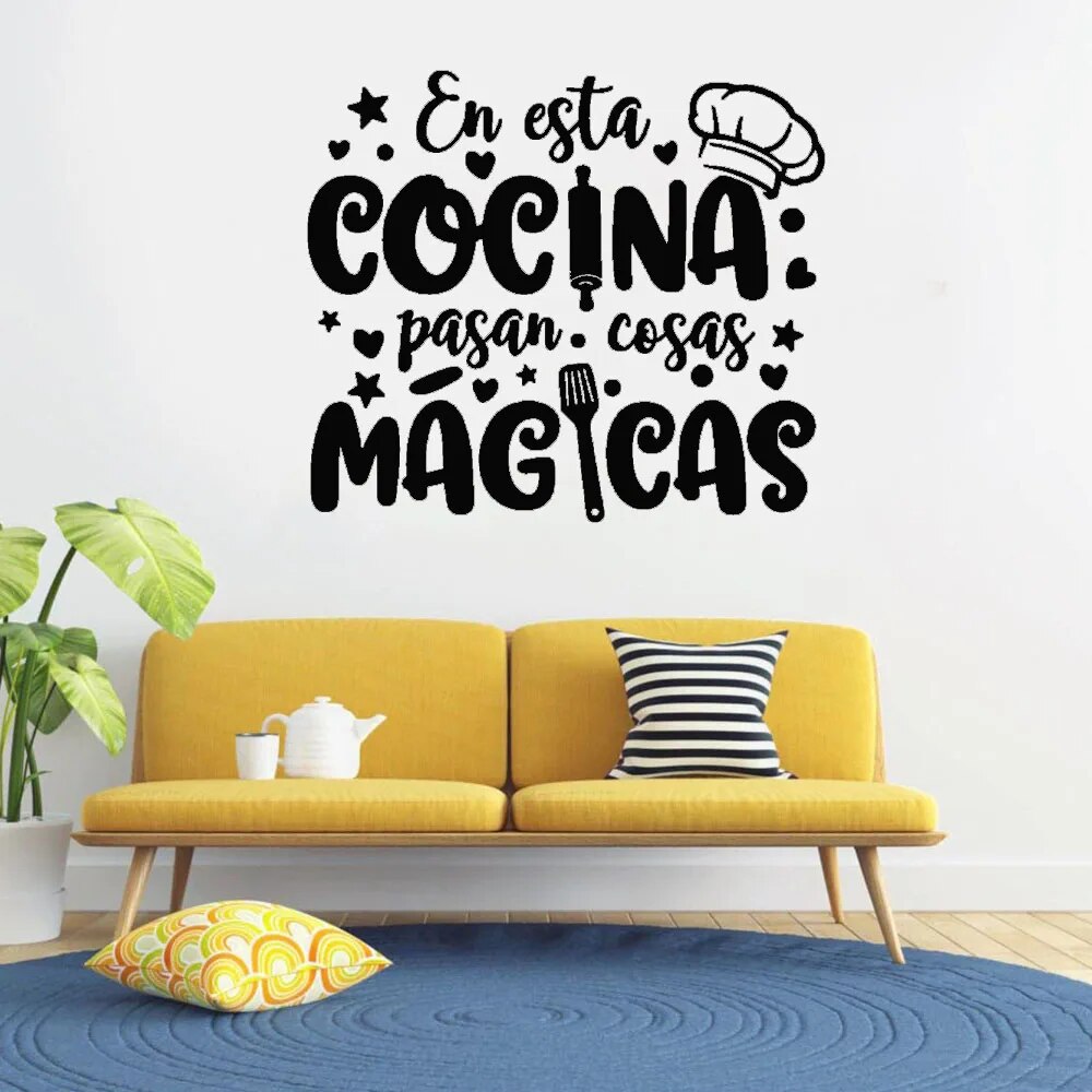 Magic Kitchen in Spanish Wall Sticker